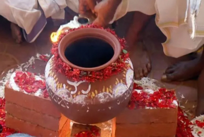 Ananthapuri with devotion: Fire poured into the Pandara hearth at 9.45 am, offering at 2.15 pm
