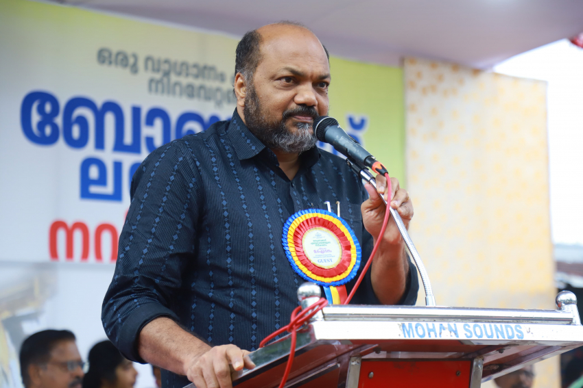 ബോണക്കാട് എസ്റ്റേറ്റ് ലയങ്ങൾ പുതുവർഷ സമ്മാനമായി നൽകും:  മന്ത്രി പി രാജീവ്