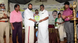 സ്കൂളിലേക്ക് ഒരു സുരക്ഷിതപാത പദ്ധതിയ്ക്ക് തുടക്കമായി,ഗതാഗത സാക്ഷരത പാഠ്യപദ്ധതിയുടെ ഭാഗമാക്കുന്ന കാര്യം പരിഗണനയിലെന്ന് മന്ത്രി വി ശിവൻകുട്ടി