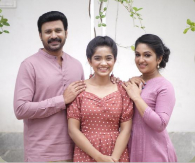 Movie star Mitra Kurian enters the Malayalam serial scene