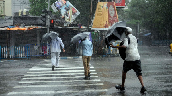 മഴ: 203 ദുരിതാശ്വാസ ക്യാംപുകൾ തുറന്നു; 7844 പേരെ മാറ്റിപ്പാർപ്പിച്ചു