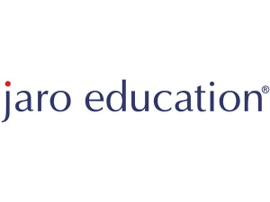 Jarro Education presenting a leadership development program