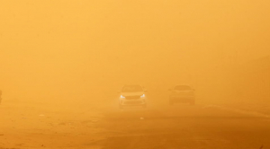 Dust storm likely in Kuwait till tomorrow, speed up to 60 km; Caution Warning