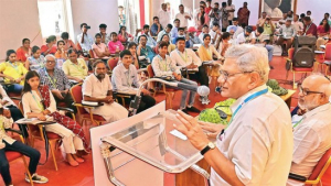 ബാലസംഘത്തിന്റെ പ്രഥമ ദേശീയ ശിൽപ്പശാല സീതാറാം യെച്ചൂരി  ഉദ്‌ഘാടനം ചെ‍‍യ്യുന്നു