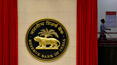 RBI cuts GDP forecast