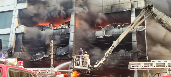 Delhi fire: 30 dead